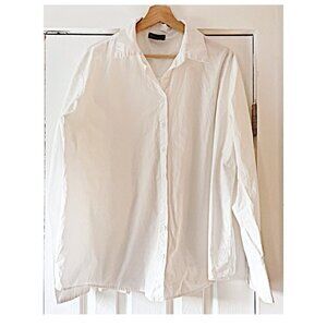 White Fox  Boutique Cotton Button Down Long Sleeve‎ Women's L/XL NWOT